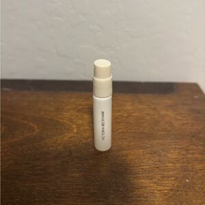 Victoria Beckham Suite 302 Parfum sample